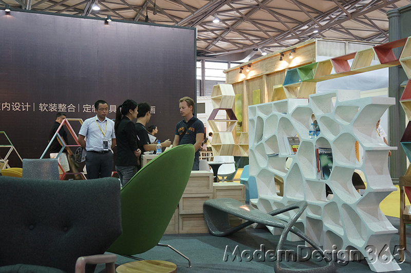 华体会平台-华体会(中国)一站式服务平台 风景收纳架